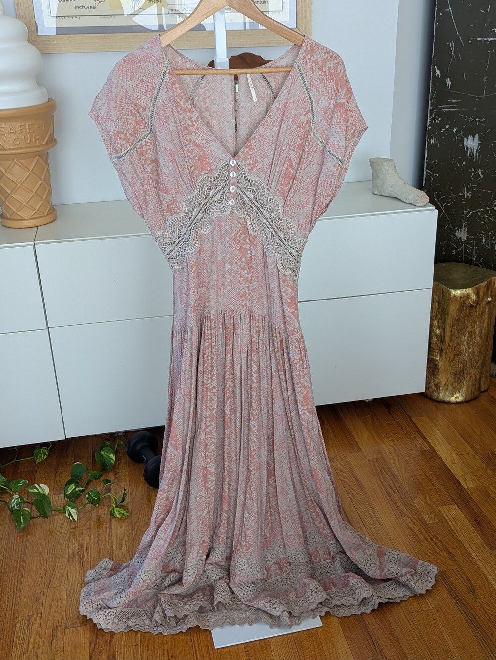 Boho Maxi Dress in Blush Pink with Lace Trim 2 - Picture 1 of 13